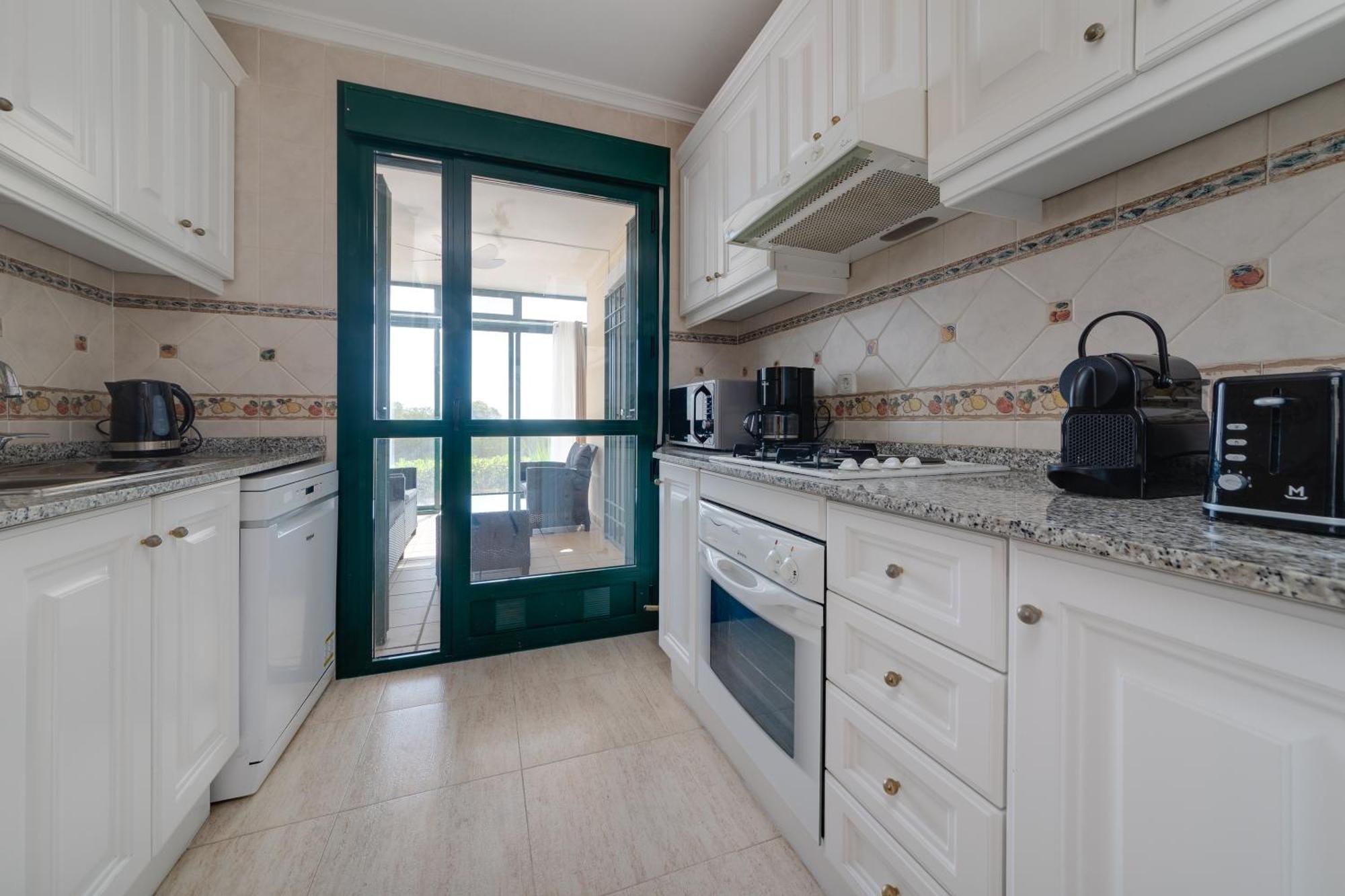 Super Cosy House Next To The Golf Βίλα Οριουέλα Εξωτερικό φωτογραφία